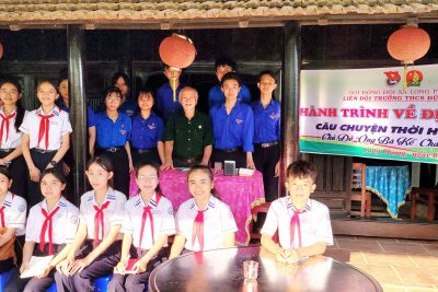 “Hành trình về địa chỉ đỏ” tại di tích Nhà thờ Nguyễn Chí